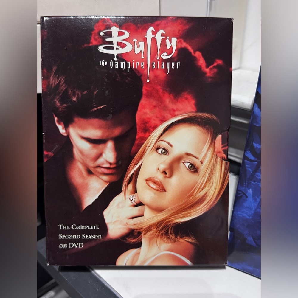 🧛‍♀️✨ HOST PICK ✨🧛‍♀️Exclusive Buffy the Vampire Slayer Ultimate Bundle ✨🧛‍♀️ - Picture 3 of 16